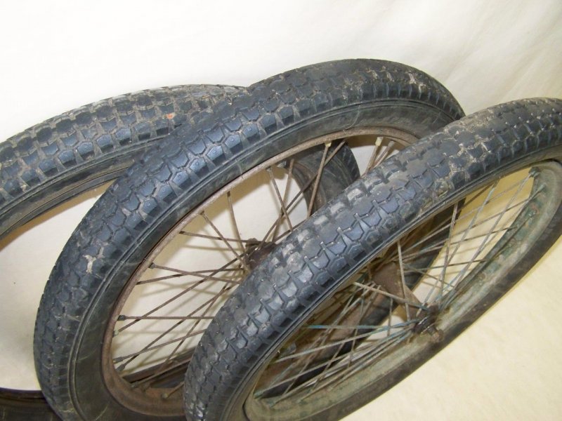 Reifen 20x2 25 Für Fahrrad Moped Anhänger Mkh Ddr Felgen Reifen Räder 20" für Mopedanhänger, Fahrradanhänger DDR Klaufix