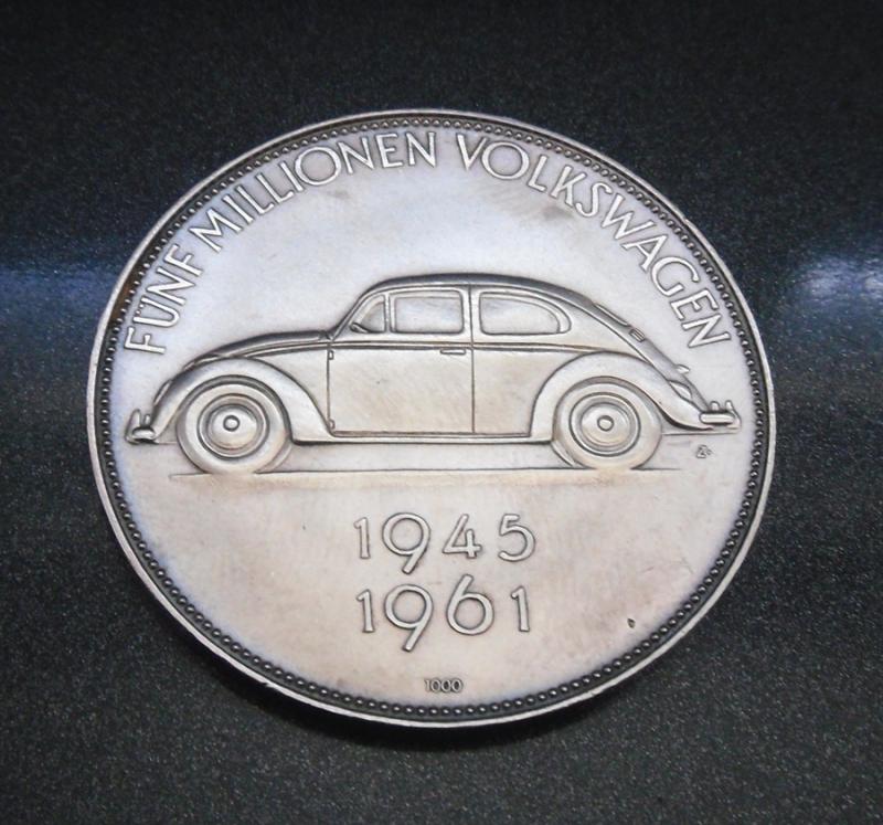 Medaille VW Käfer Fünf Millionen Volkswagen Silber