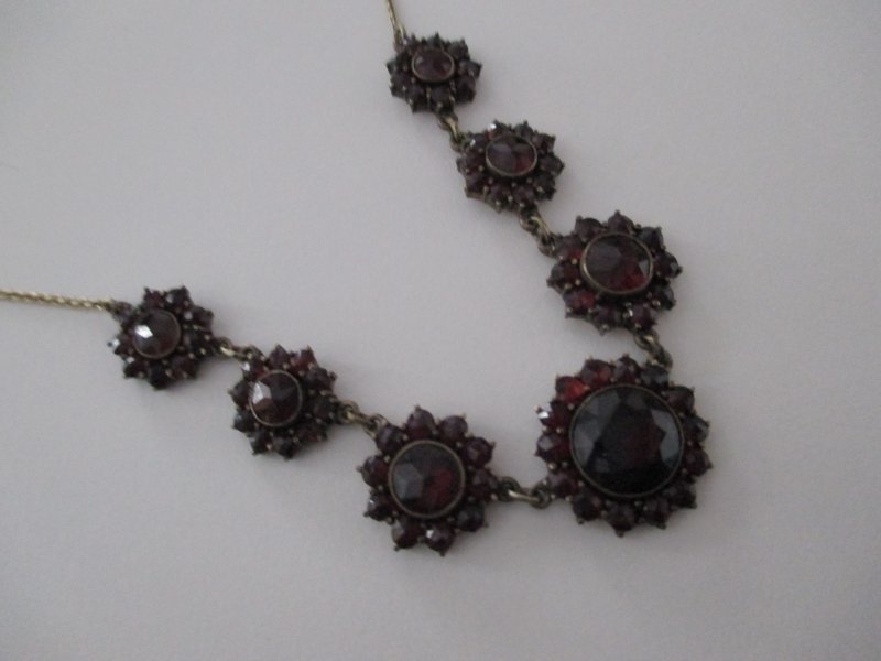 Hohlraumdübelsatz Hohlraumdübel Dübelzange Set 72-teilig Metalldübel Dübelset b3