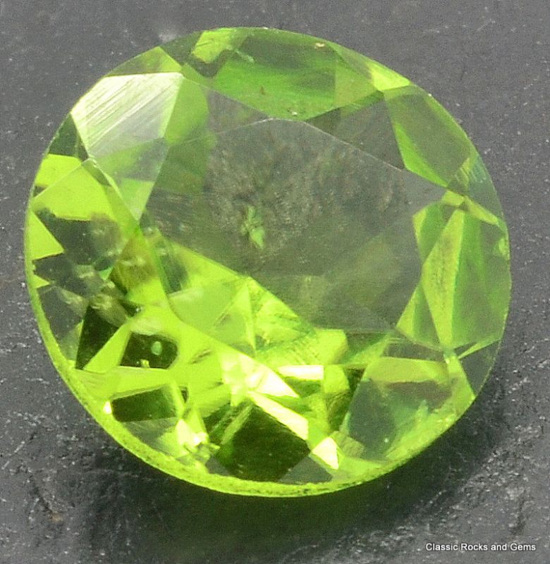 Peridot Olivine Gemstone Peridot Olivin Edelstein 1,50ct