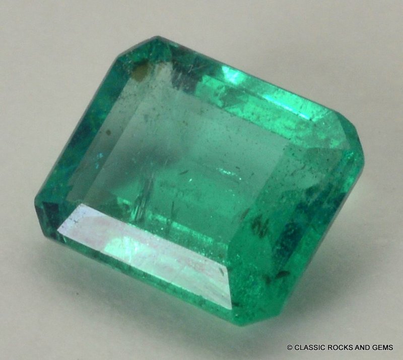 Emerald Faceted Gemstone Zambia Smaragd Facet Edelstein Smeraldo ...