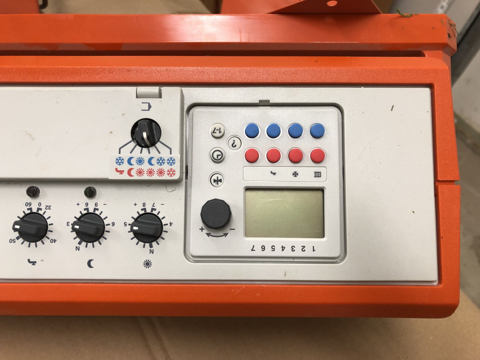 Viessmann Kesselregelung Heizungssteuerung Und Heizungsregelung MWPGLA viessmann-kesselregelung-heizungssteuerung-und-heizungsregelung-mwpgla