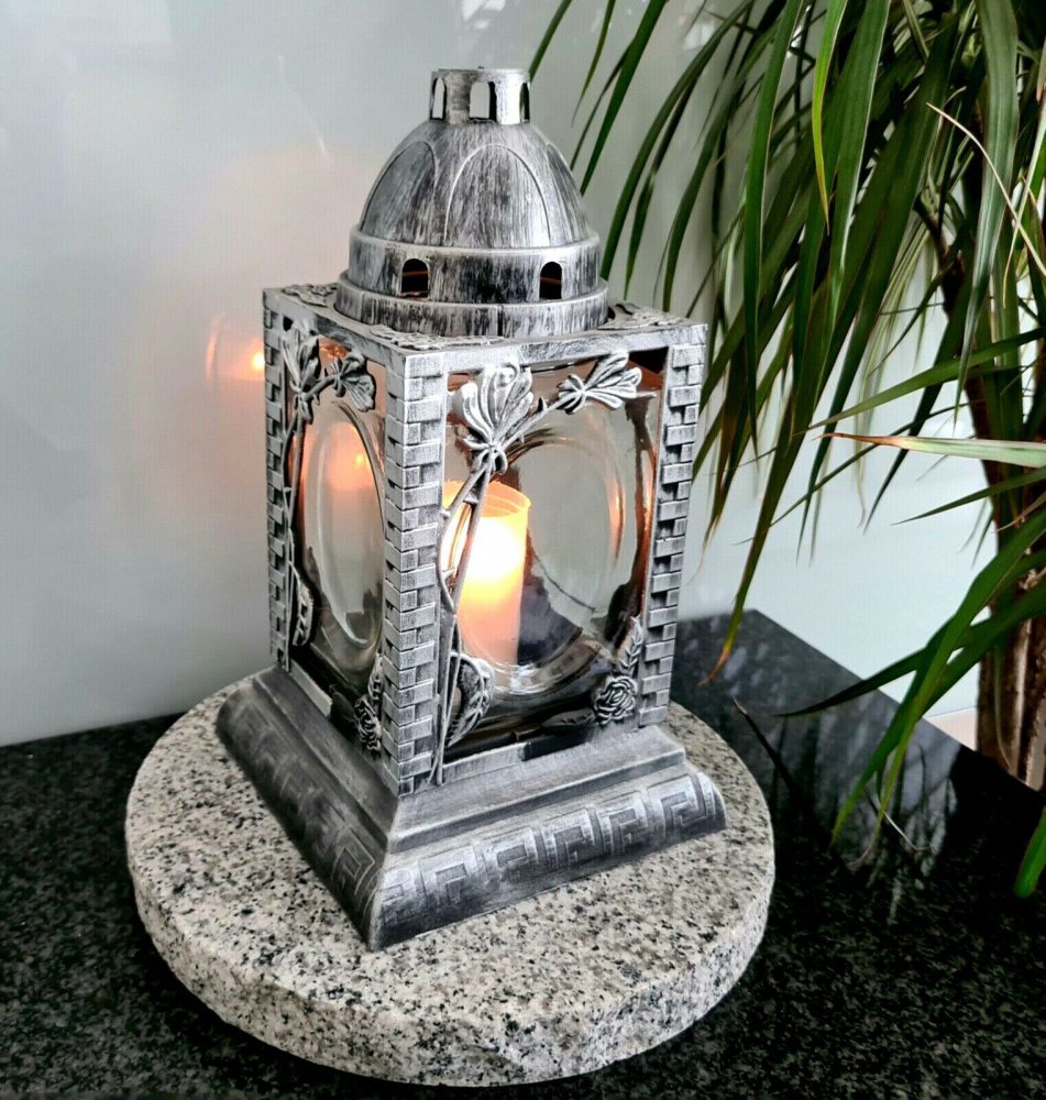 Warum Darf Man Grablichter Nur Einmal Anzünden Grablaterne Sockel Grablampe Lampe Grableuchte Grablicht Grabschmuck