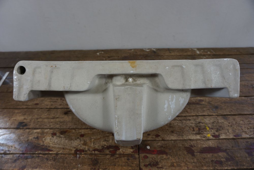 Kleines altes Waschbecken Waschtisch Gästebad 50er 60er Retro Vintage