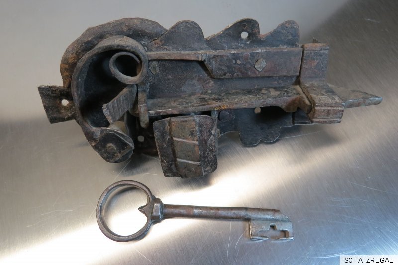 Antikes Tür/Schrankschloss mit Schlüssel 16/17Jh. or.Sammlerstück Lot