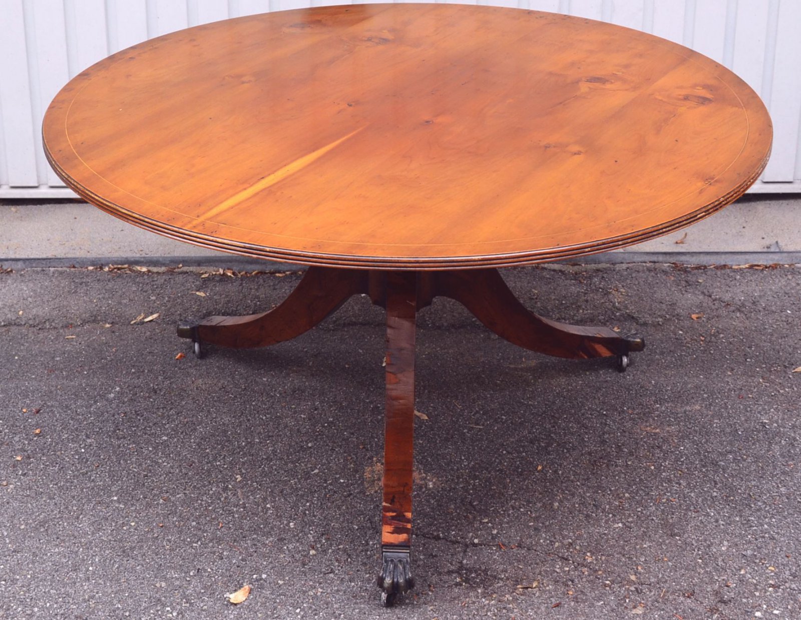 Tisch, rund, wohl Kirsche oder helles Mahagoni D. 108 cm, Höhe 55 cm | eBay