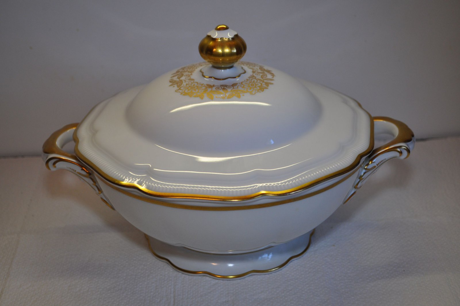 Hutschenreuther Selb Bavaria LHS Teriene mit Deckel eBay