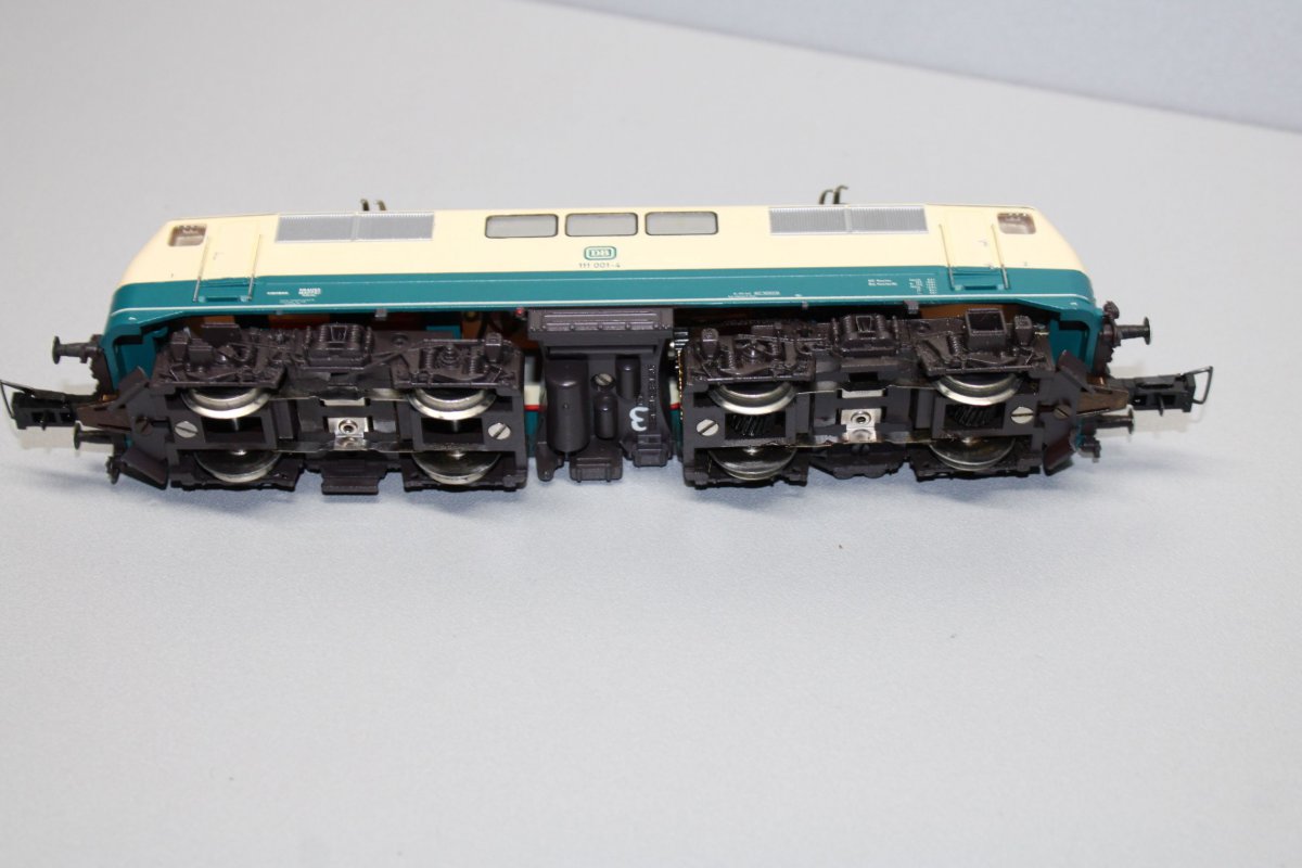 TRIX HO 電気機関車 グレー 22409 Trix HO 22422 Class Re 4/4 I Electric Locomotive – Euro