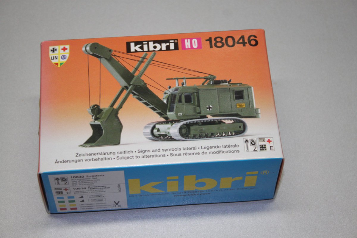 Kibri 18046 Bausatz Menck Schaufelbagger Bundeswehr Spur H0 OVP