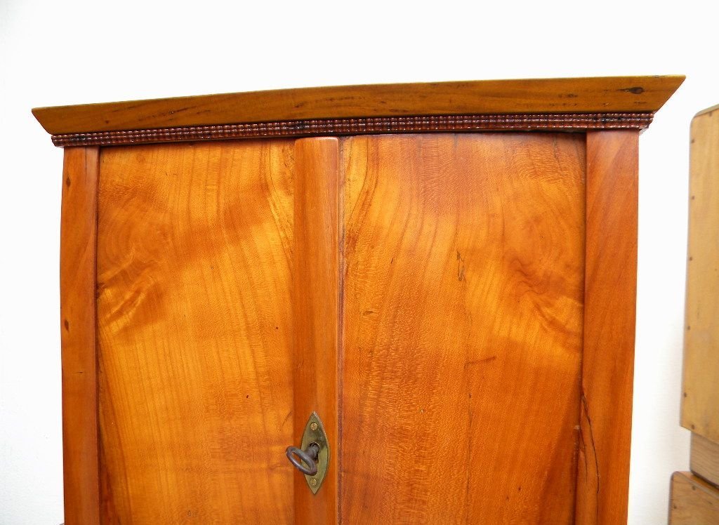 1830 orig. Biedermeier KIRSCHE MODELLSCHRANK MINIATURMÖBEL