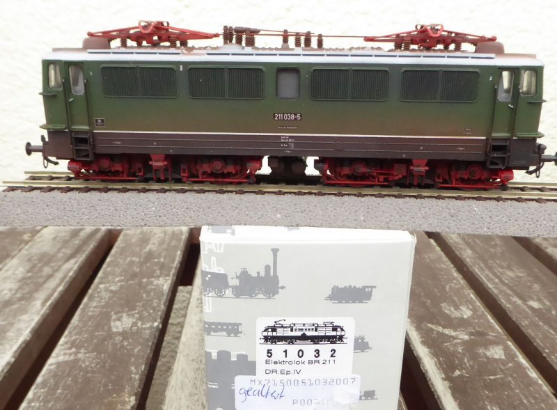 Piko 51032 H0 Electric Locomotive Br 211 038 5 Dr Aged Ep 4 Dss