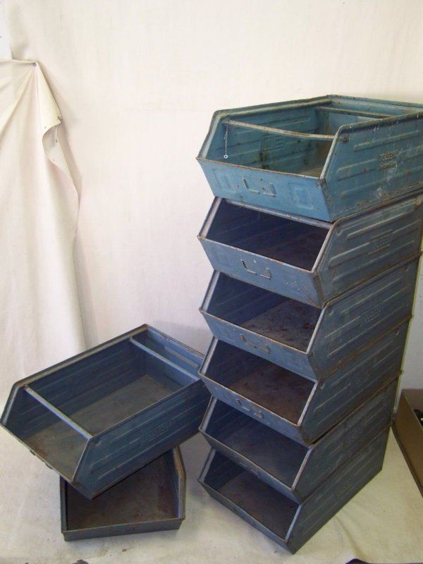 Alte Lagerkiste groß Metall Industriedesign Regal Loft Metallkiste