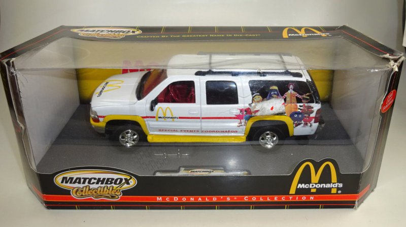 Matchbox 2000 Chevrolet Suburban weiß 