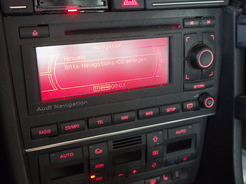 AUDI A4 B7 8E Navi Navigation CD Radio Autoradio MP3