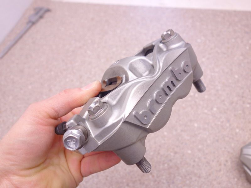 Brembo Bremssattel Bremszange Vorne Suzuki Gsxr Brake