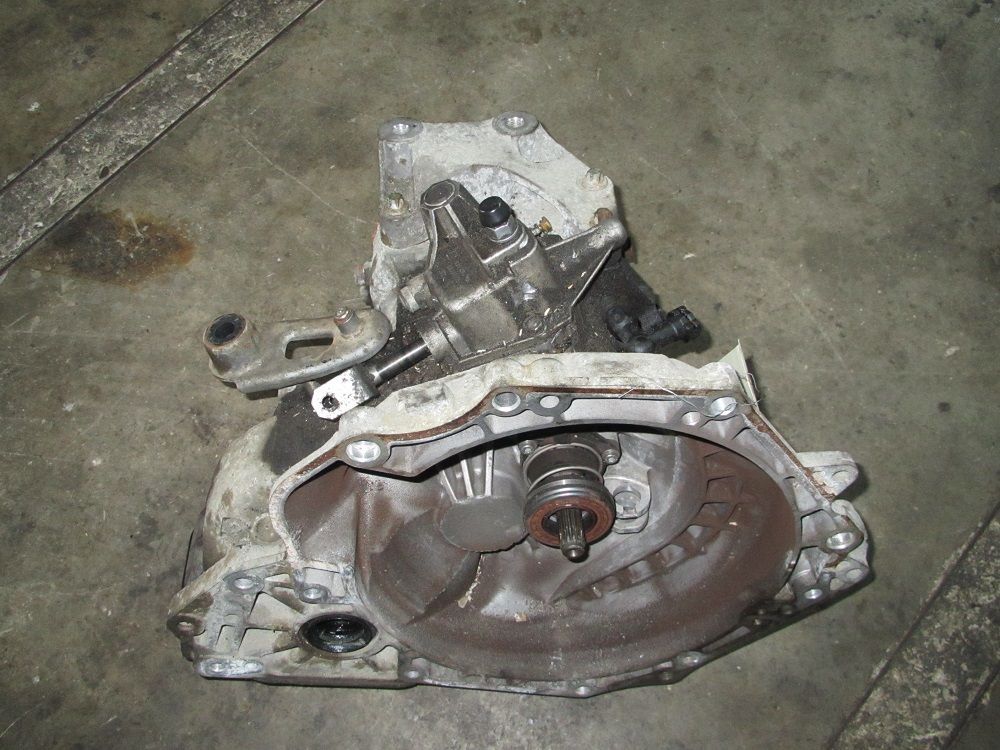 Opel Corsa Getriebe 5 & 6 Gang Schaltgetriebe Getriebe 5 Gang Schaltgetriebe F13 Opel Corsa D 1,4 Motorcode: Z14XEP