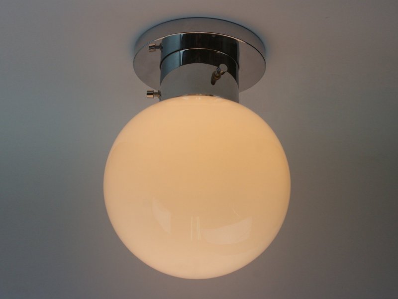 Pretty vtg chrome 1 of 5 7.9/" white glass globe Ceiling- or Wall Lights