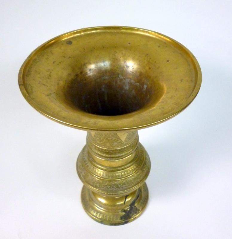 Bronze Bowl Spitting cup Indonesia ? um 1850 spitting cup | eBay