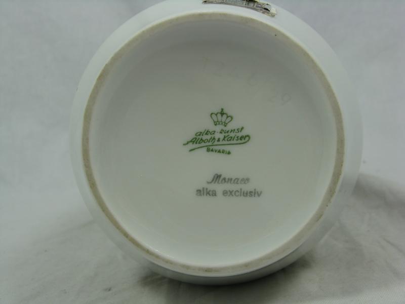 Schön dekorierte 60´s design Alka Kunst Alboth & Kaiser Porzellan