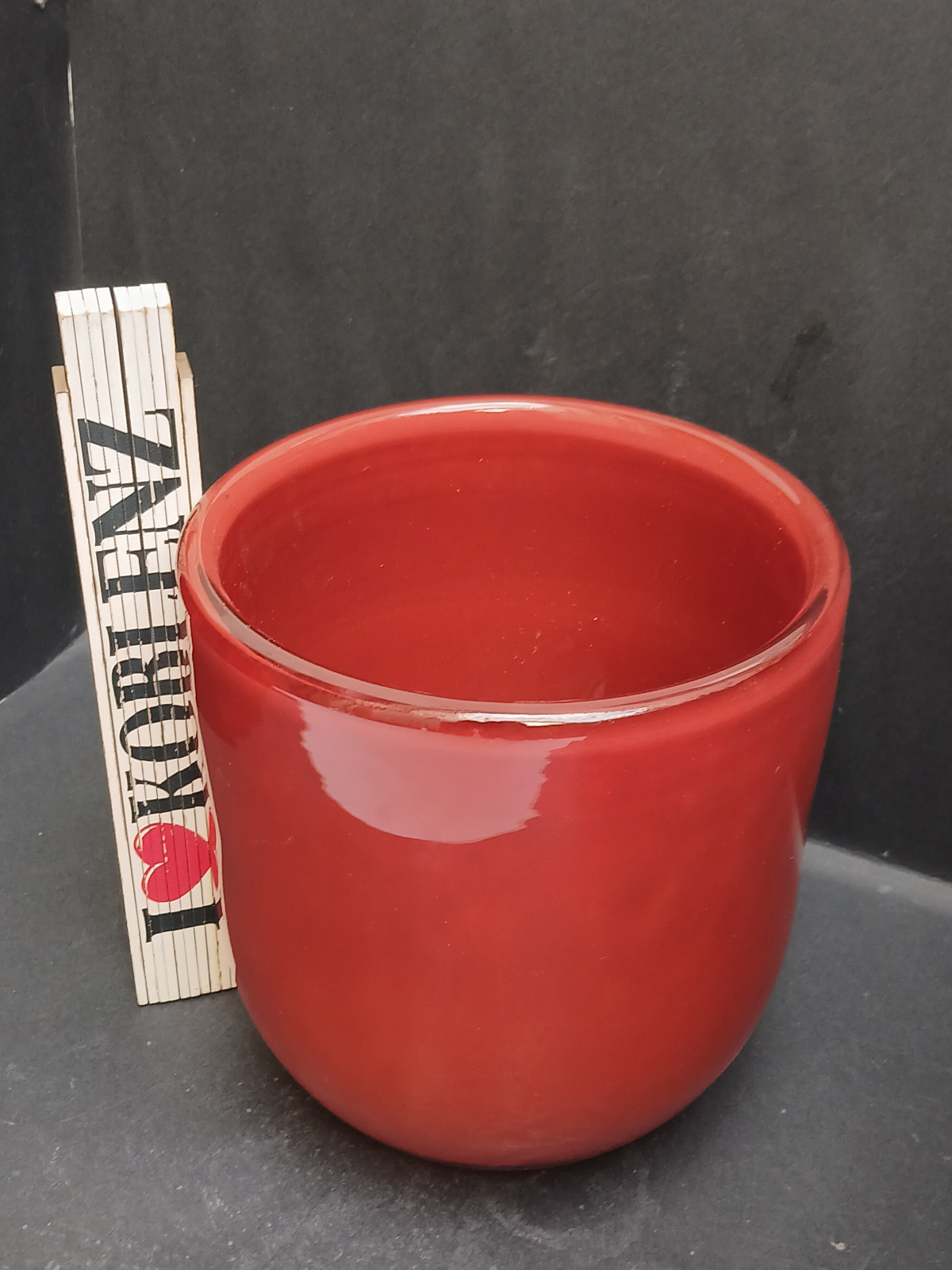 Einzelstück Vase Glas rot - Signiert Henry Dean Höhe 19 cm