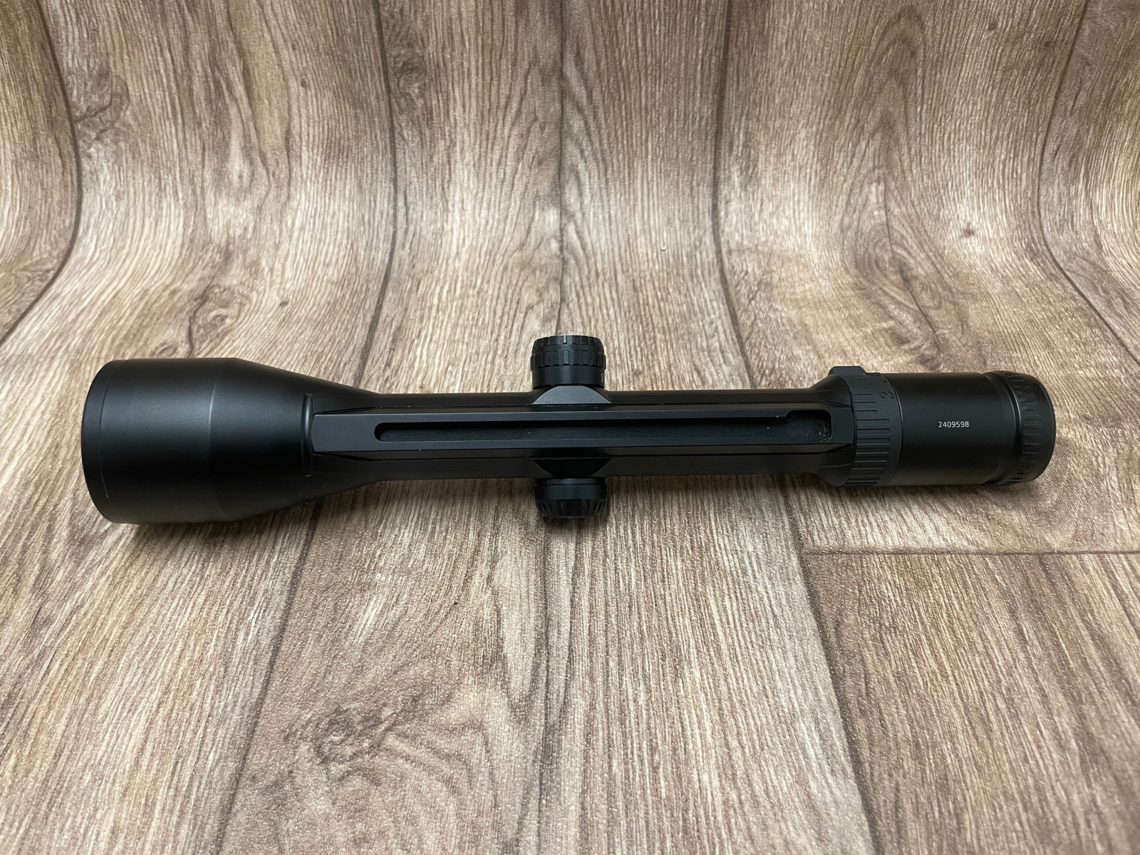 Zielfernrohr Zeiss Diavari VM 2 5 10x50 Mit Schiene Und Leuchtabsehen zielfernrohr-zeiss-diavari-vm-2-5-10x50-mit-schiene-und-leuchtabsehen