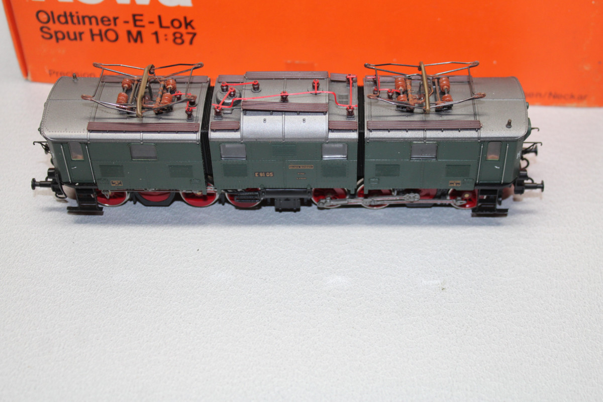 9ab6ff43-2f14-4c0d-83cc-