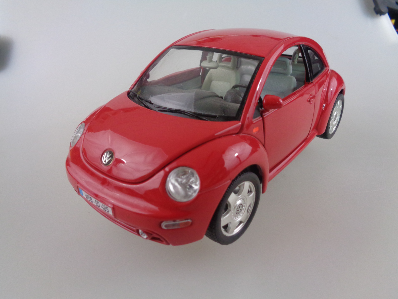 Bburago VW New Beetle 1:18 - Rot (7845) | eBay